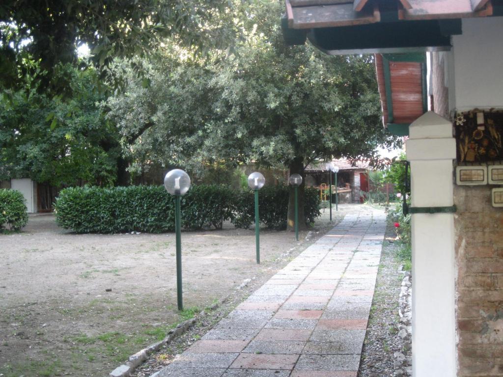 帕特里齐亚别墅住宿加早餐旅馆 卢卡 外观 照片