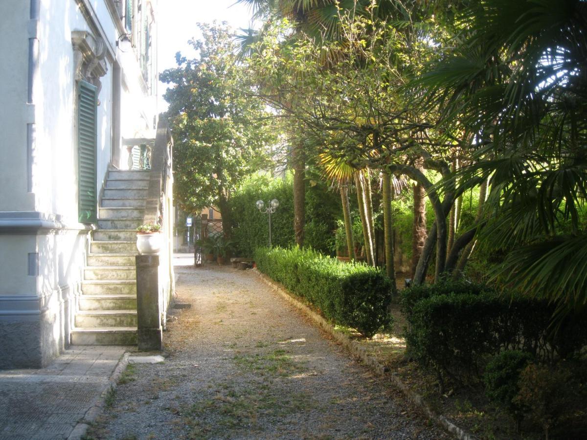 帕特里齐亚别墅住宿加早餐旅馆 卢卡 外观 照片
